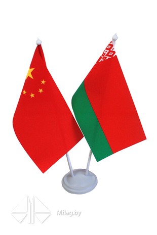 Подставки пластиковые d 8.5 cм  для флажков 12х24, картинка 1