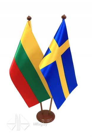 Подставка деревянная для флажков, картинка 2