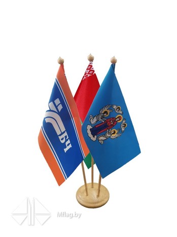 Подставка деревянная для флажков, картинка 1