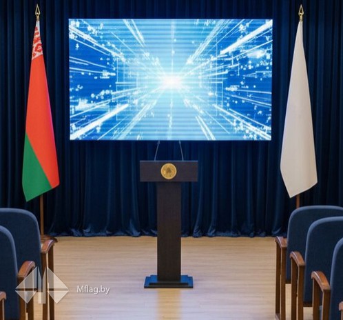 Трибуна венге с наклейкой золотой 